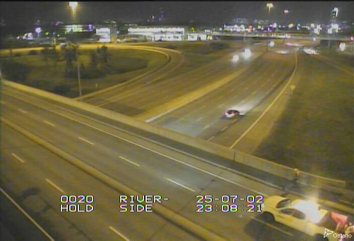 Traffic camera image at 2025-07-03 03:11:04