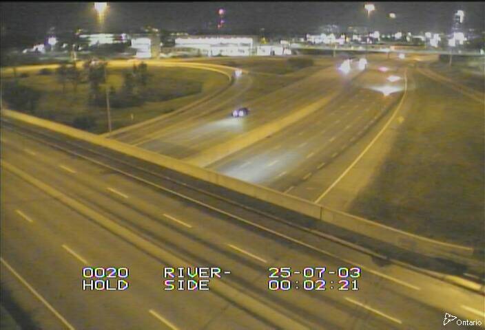 Traffic camera image at 2025-07-03 04:06:01