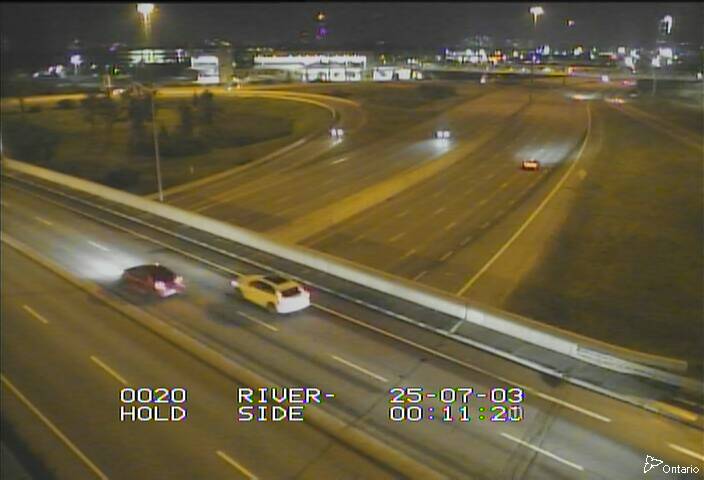 Traffic camera image at 2025-07-03 04:16:02