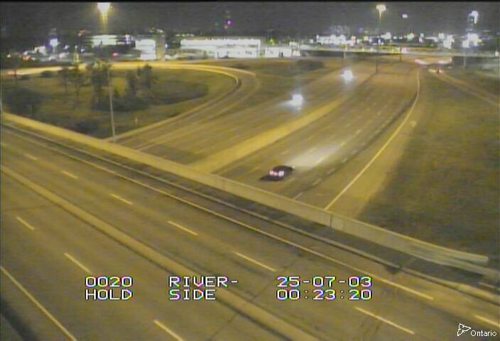 Traffic camera image at 2025-07-03 04:26:04