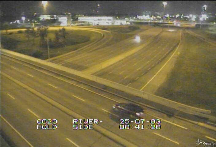 Traffic camera image at 2025-07-03 04:46:02