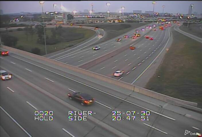 Traffic camera image at 2025-07-31 00:50:55