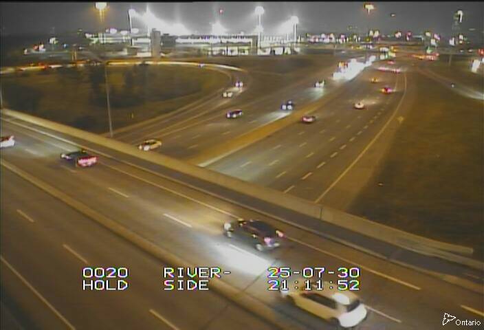 Traffic camera image at 2025-07-31 01:15:59