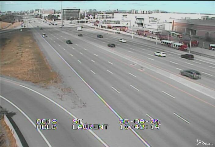 Traffic camera image at 2025-08-24 14:46:02