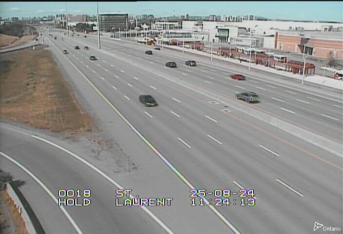 Traffic camera image at 2025-08-24 15:26:00