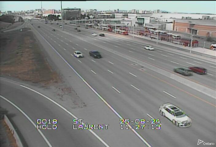 Traffic camera image at 2025-08-24 15:31:05