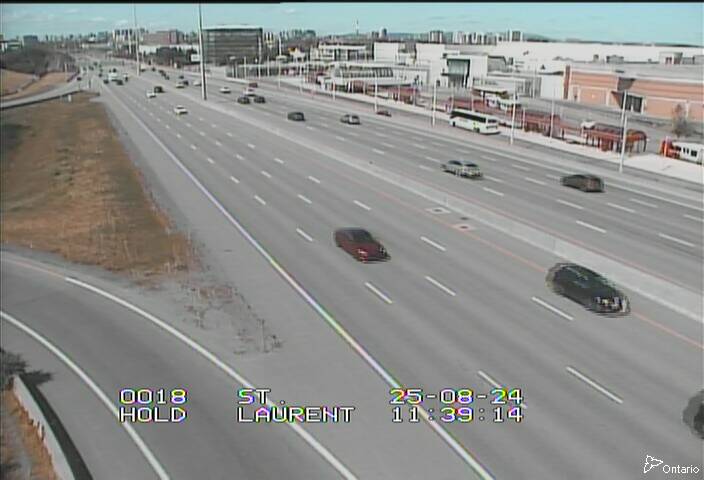 Traffic camera image at 2025-08-24 15:41:00