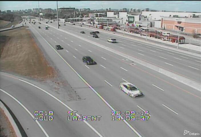 Traffic camera image at 2025-09-14 17:11:06