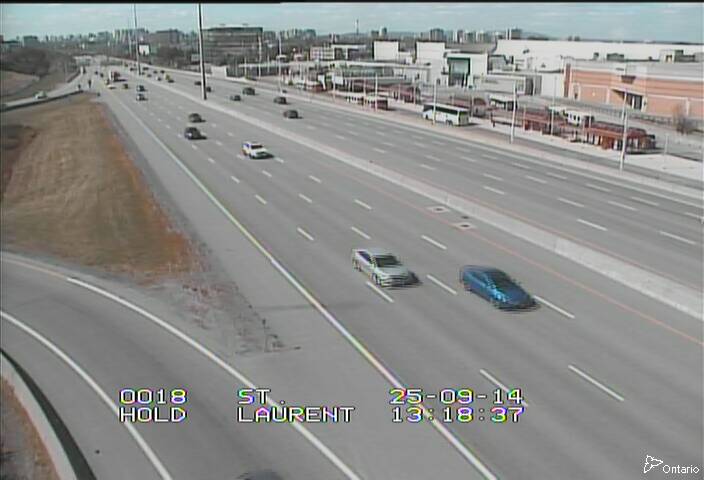 Traffic camera image at 2025-09-14 17:21:01