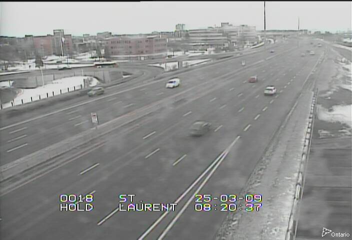 Traffic camera image at 2025-03-09 13:25:42