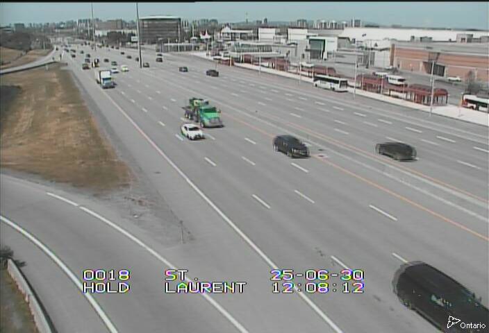 Traffic camera image at 2025-06-30 16:11:06