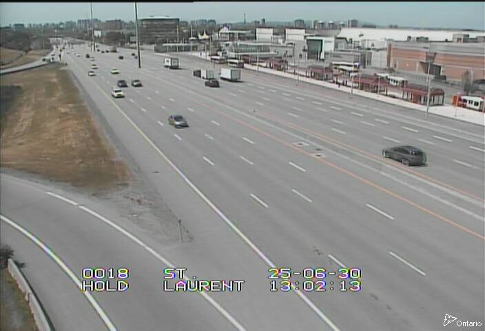 Traffic camera image at 2025-06-30 17:06:06