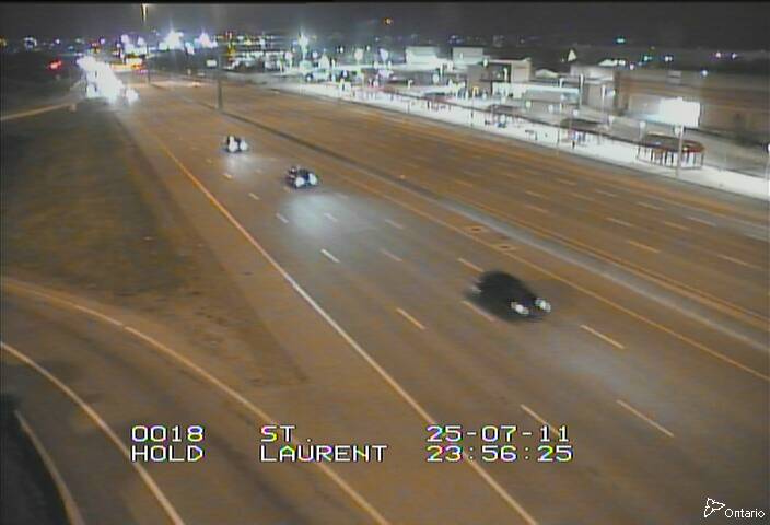 Traffic camera image at 2025-07-12 04:00:45