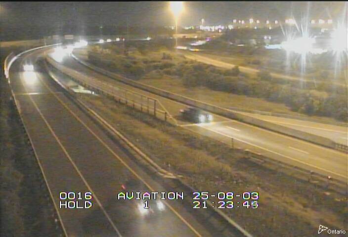 Traffic camera image at 2025-08-04 01:25:52