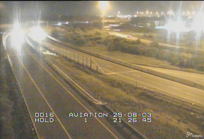 Traffic camera image at 2025-08-04 01:30:48