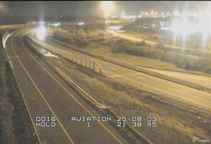 Traffic camera image at 2025-08-04 01:40:53