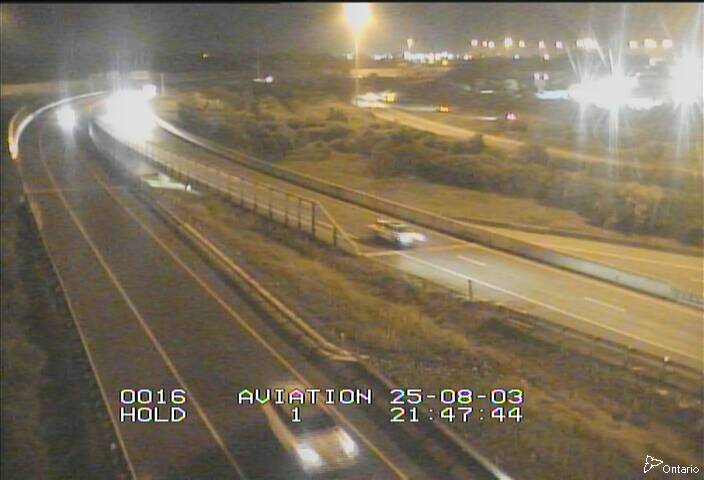 Traffic camera image at 2025-08-04 01:50:52