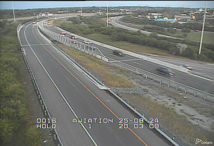 Traffic camera image at 2025-08-25 00:06:01