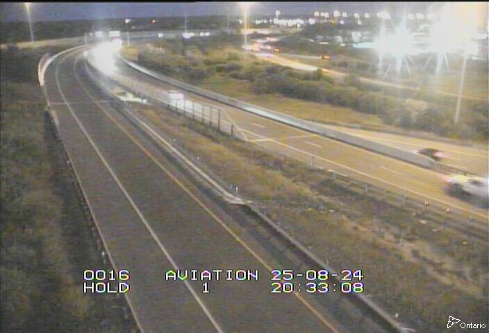 Traffic camera image at 2025-08-25 00:35:55