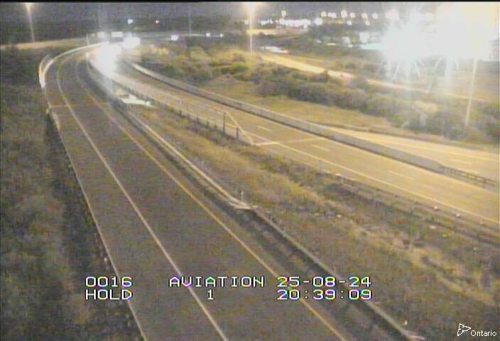 Traffic camera image at 2025-08-25 00:40:56