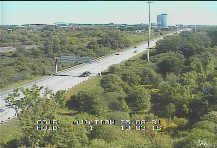 Traffic camera image at 2025-08-31 14:06:04