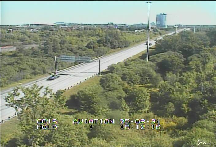 Traffic camera image at 2025-08-31 14:16:07