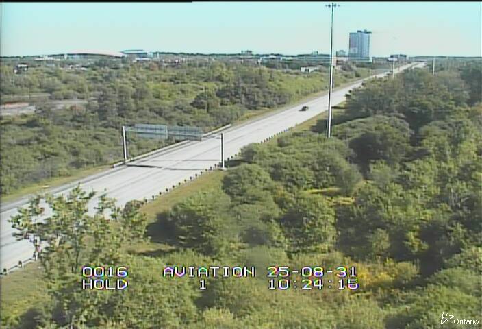 Traffic camera image at 2025-08-31 14:25:52