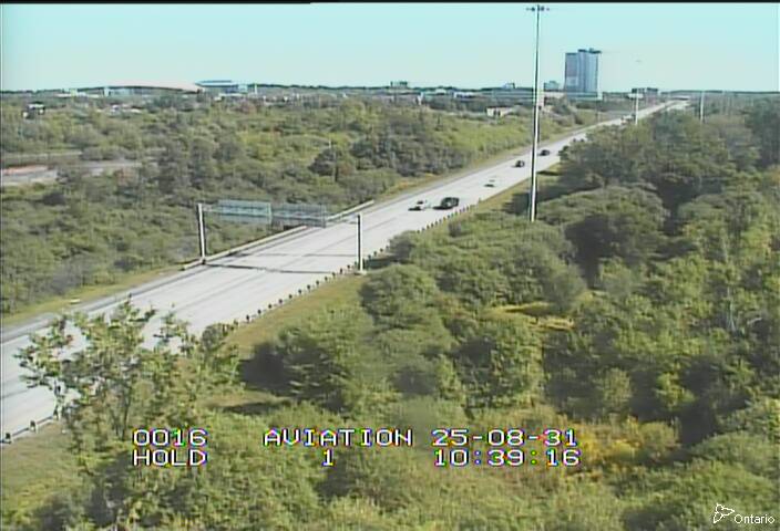 Traffic camera image at 2025-08-31 14:41:06