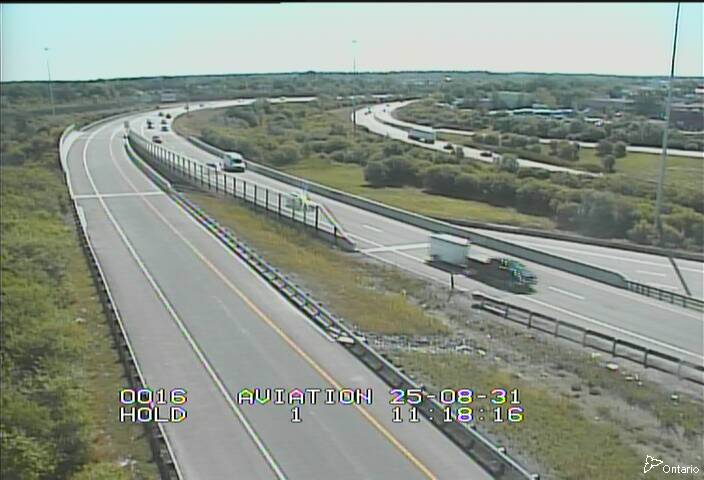 Traffic camera image at 2025-08-31 15:20:57