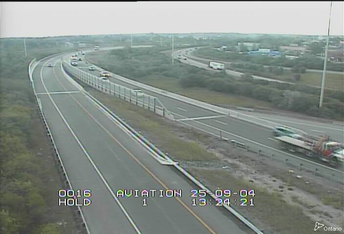 Traffic camera image at 2025-09-04 17:26:03