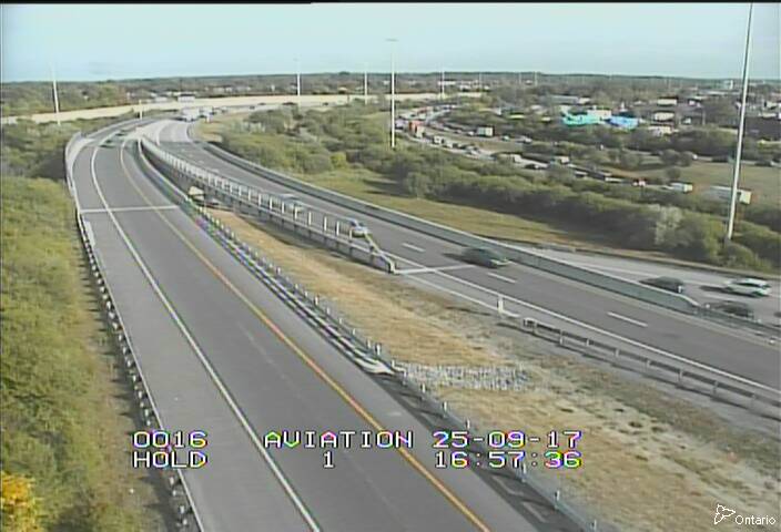 Traffic camera image at 2025-09-17 21:01:07