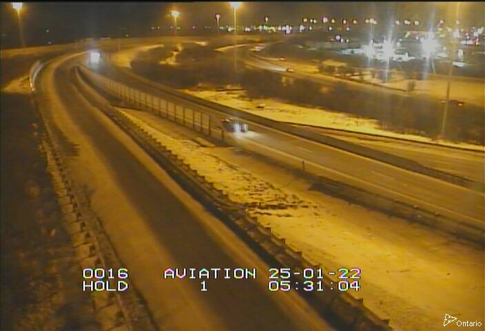 Traffic camera image at 2025-01-22 10:35:46