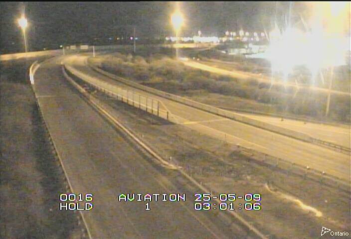 Traffic camera image at 2025-05-09 07:05:42