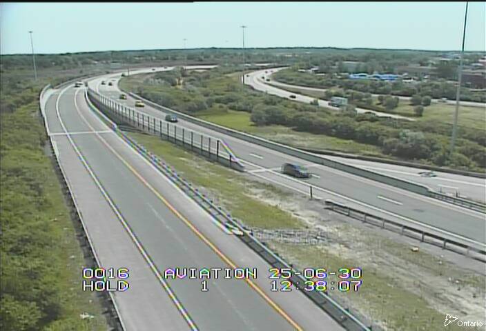Traffic camera image at 2025-06-30 16:40:58