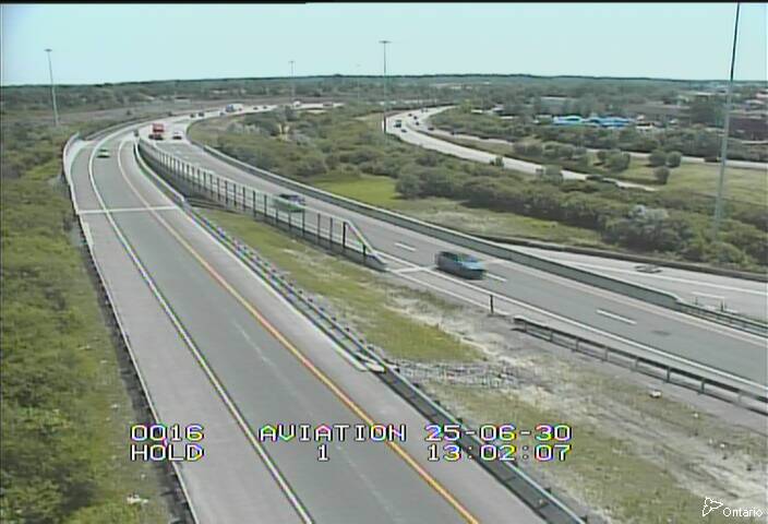 Traffic camera image at 2025-06-30 17:06:06