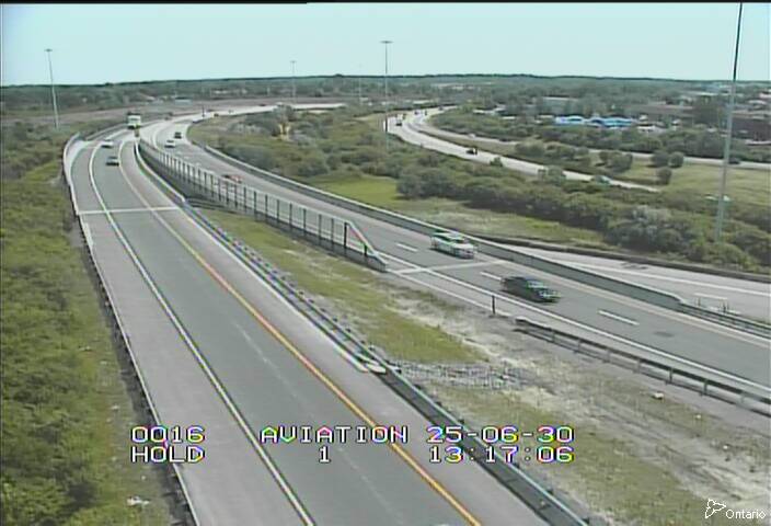 Traffic camera image at 2025-06-30 17:21:10