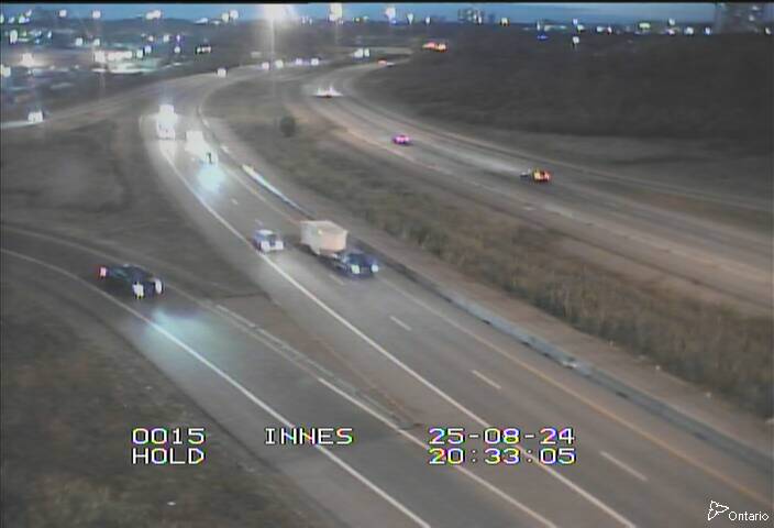 Traffic camera image at 2025-08-25 00:35:55