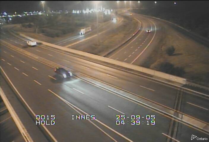 Traffic camera image at 2025-09-05 08:40:47