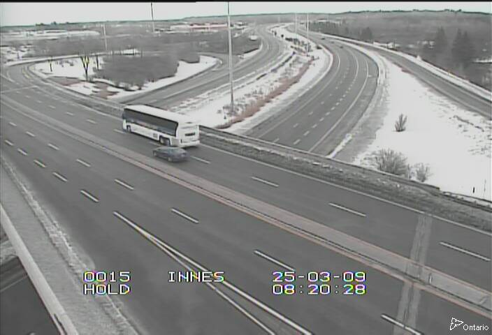 Traffic camera image at 2025-03-09 13:25:42