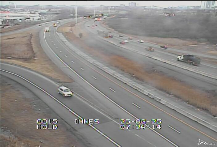 Traffic camera image at 2025-03-25 11:30:42