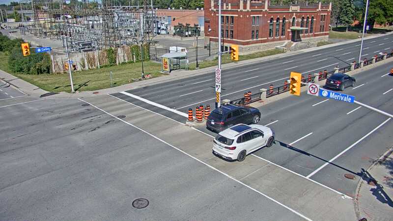 Traffic camera image at 2025-09-14 17:35:09