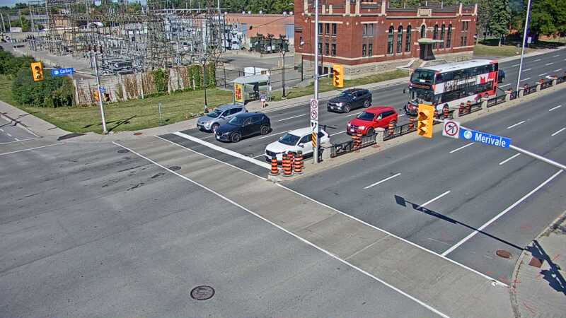 Traffic camera image at 2025-09-14 17:50:21