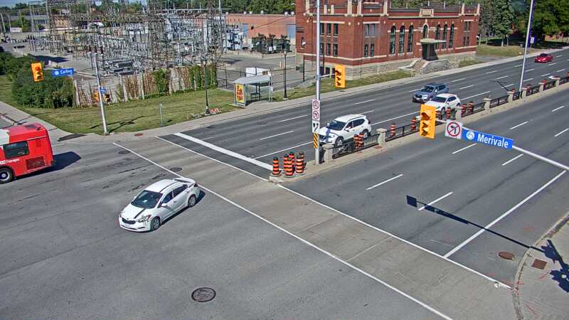 Traffic camera image at 2025-09-14 18:05:09