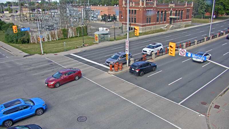 Traffic camera image at 2025-09-14 18:40:10