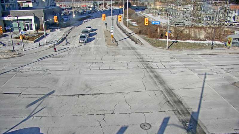 Traffic camera image at 2024-12-21 17:00:28