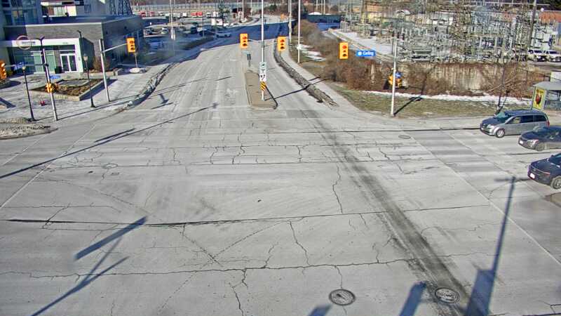 Traffic camera image at 2024-12-21 17:15:19