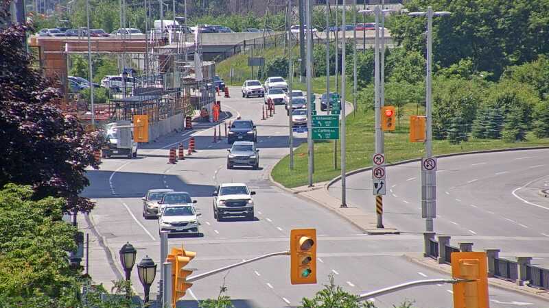 Traffic camera image at 2025-06-30 17:25:18