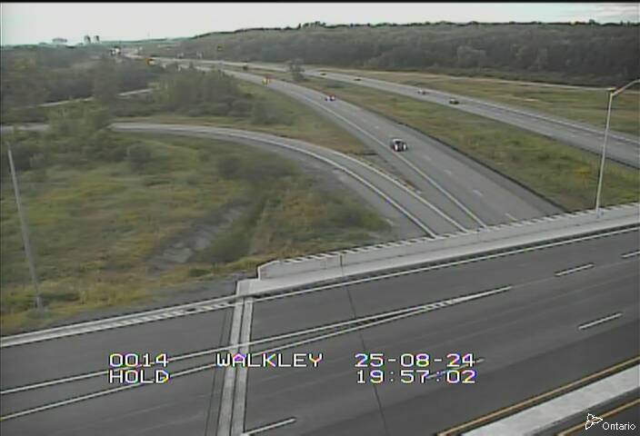 Traffic camera image at 2025-08-25 00:00:58