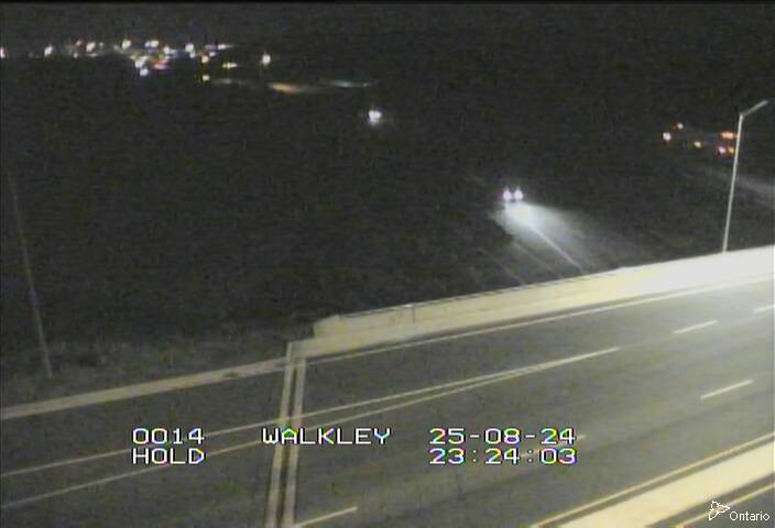 Traffic camera image at 2025-08-25 03:26:02