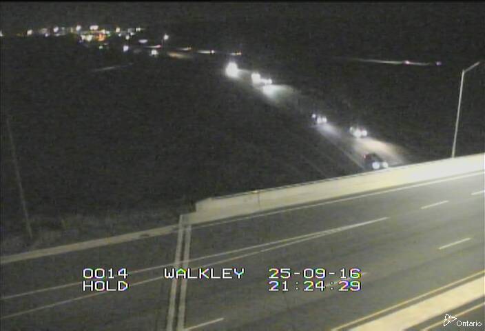 Traffic camera image at 2025-09-17 01:25:55